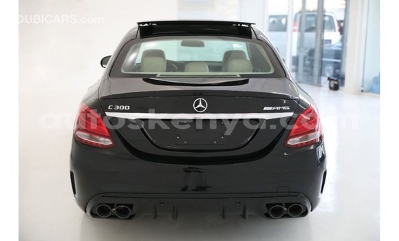 Imported Mercedes‒Benz 1117 Black Netiree iti Import - Dubai keessatti Central Kenya keessatti Imported Mercedes‒Benz 1117 Black Netiree iti Import - Dubai keessatti Central Kenya keessatti