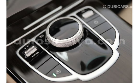 Imported Mercedes‒Benz 1117 Black Netiree iti Import - Dubai keessatti Central Kenya keessatti Imported Mercedes‒Benz 1117 Black Netiree iti Import - Dubai keessatti Central Kenya keessatti