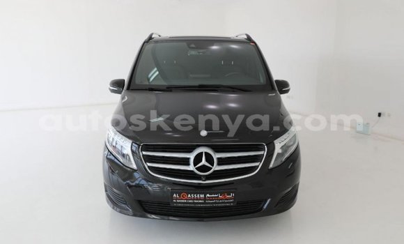 Imported Mercedes‒Benz 250 Black Makiinaa iti Import - Dubai keessatti Central Kenya keessatti Imported Mercedes‒Benz 250 Black Makiinaa iti Import - Dubai keessatti Central Kenya keessatti