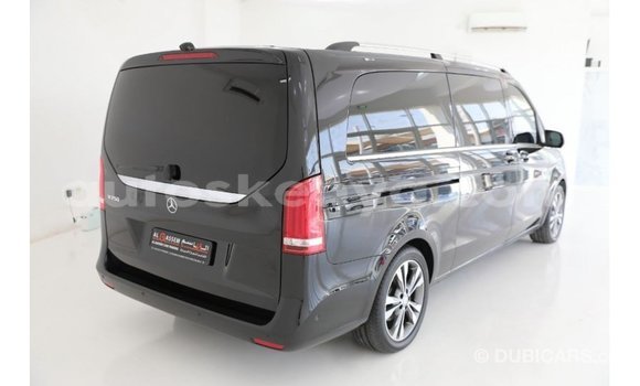 Imported Mercedes‒Benz 250 Black Makiinaa iti Import - Dubai keessatti Central Kenya keessatti Imported Mercedes‒Benz 250 Black Makiinaa iti Import - Dubai keessatti Central Kenya keessatti