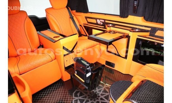 Imported Mercedes‒Benz 250 Black Makiinaa iti Import - Dubai keessatti Central Kenya keessatti Imported Mercedes‒Benz 250 Black Makiinaa iti Import - Dubai keessatti Central Kenya keessatti