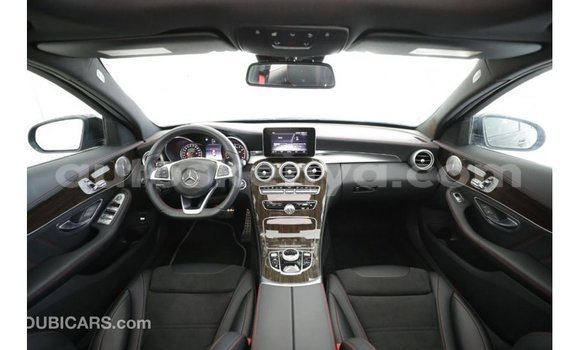 Nunua Imported Mercedes‒Benz 1117 Nyeusi Lori ndani ya Import - Dubai nchini Kati Kenya Nunua Imported Mercedes‒Benz 1117 Nyeusi Lori ndani ya Import - Dubai nchini Kati Kenya