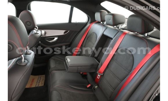 Nunua Imported Mercedes‒Benz 1117 Nyeusi Lori ndani ya Import - Dubai nchini Kati Kenya Nunua Imported Mercedes‒Benz 1117 Nyeusi Lori ndani ya Import - Dubai nchini Kati Kenya