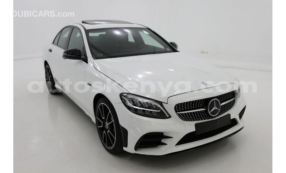 Nunua Imported Mercedes‒Benz 200 Nyeupe Gari ndani ya Import - Dubai nchini Kati Kenya Nunua Imported Mercedes‒Benz 200 Nyeupe Gari ndani ya Import - Dubai nchini Kati Kenya