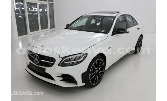 Nunua Imported Mercedes‒Benz 200 Nyeupe Gari ndani ya Import - Dubai nchini Kati Kenya Nunua Imported Mercedes‒Benz 200 Nyeupe Gari ndani ya Import - Dubai nchini Kati Kenya