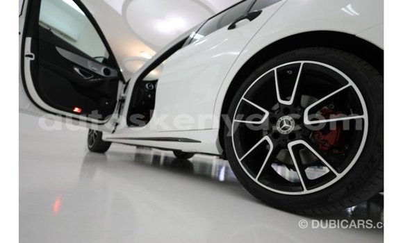 Nunua Imported Mercedes‒Benz 200 Nyeupe Gari ndani ya Import - Dubai nchini Kati Kenya Nunua Imported Mercedes‒Benz 200 Nyeupe Gari ndani ya Import - Dubai nchini Kati Kenya