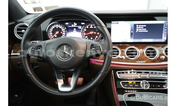 Imported Mercedes‒Benz 1117 White Netiree iti Import - Dubai keessatti Central Kenya keessatti Imported Mercedes‒Benz 1117 White Netiree iti Import - Dubai keessatti Central Kenya keessatti