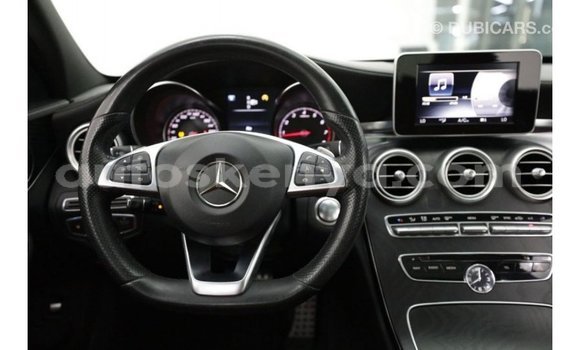 Imported Mercedes‒Benz 200 Black Makiinaa iti Import - Dubai keessatti Central Kenya keessatti Imported Mercedes‒Benz 200 Black Makiinaa iti Import - Dubai keessatti Central Kenya keessatti