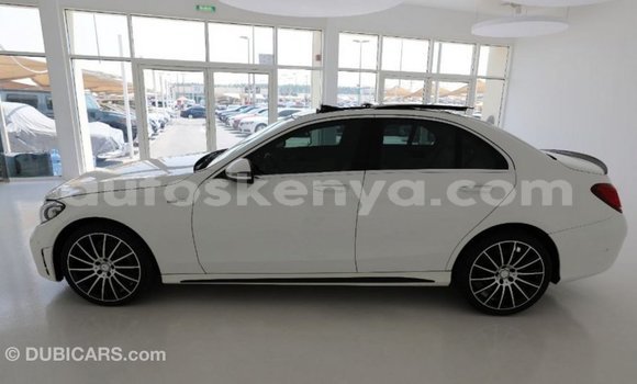 Imported Mercedes‒Benz 200 White Makiinaa iti Import - Dubai keessatti Central Kenya keessatti Imported Mercedes‒Benz 200 White Makiinaa iti Import - Dubai keessatti Central Kenya keessatti