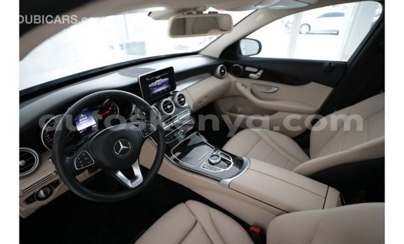 Imported Mercedes‒Benz 200 White Makiinaa iti Import - Dubai keessatti Central Kenya keessatti Imported Mercedes‒Benz 200 White Makiinaa iti Import - Dubai keessatti Central Kenya keessatti