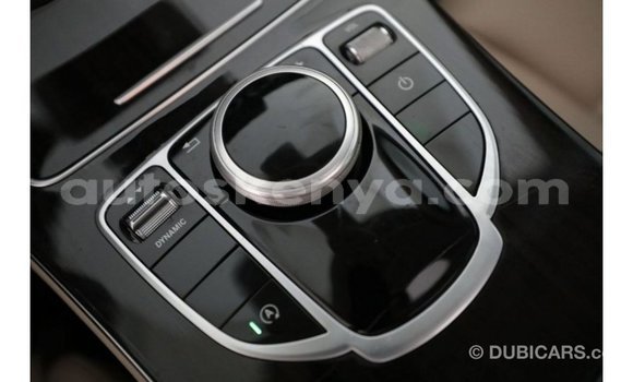 Imported Mercedes‒Benz 200 White Makiinaa iti Import - Dubai keessatti Central Kenya keessatti Imported Mercedes‒Benz 200 White Makiinaa iti Import - Dubai keessatti Central Kenya keessatti