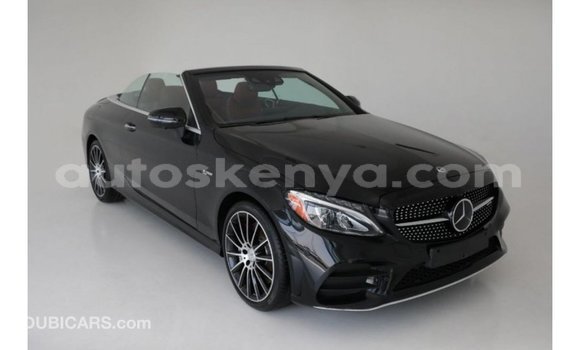 Nunua Imported Mercedes‒Benz 1117 Nyeusi Lori ndani ya Import - Dubai nchini Kati Kenya Nunua Imported Mercedes‒Benz 1117 Nyeusi Lori ndani ya Import - Dubai nchini Kati Kenya