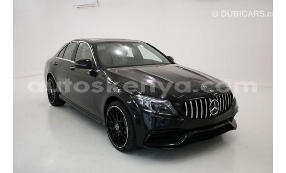 Buy Import Mercedes‒Benz 1117 Black Truck in Import - Dubai in Central Kenya Buy Import Mercedes‒Benz 1117 Black Truck in Import - Dubai in Central Kenya