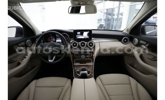 Buy Import Mercedes‒Benz 1117 Black Truck in Import - Dubai in Central Kenya Buy Import Mercedes‒Benz 1117 Black Truck in Import - Dubai in Central Kenya