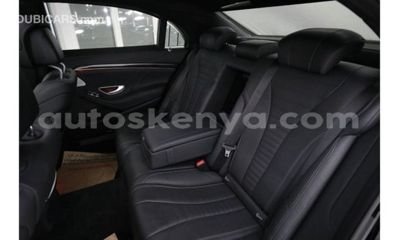 Buy Import Mercedes‒Benz 1117 Black Truck in Import - Dubai in Central Kenya Buy Import Mercedes‒Benz 1117 Black Truck in Import - Dubai in Central Kenya