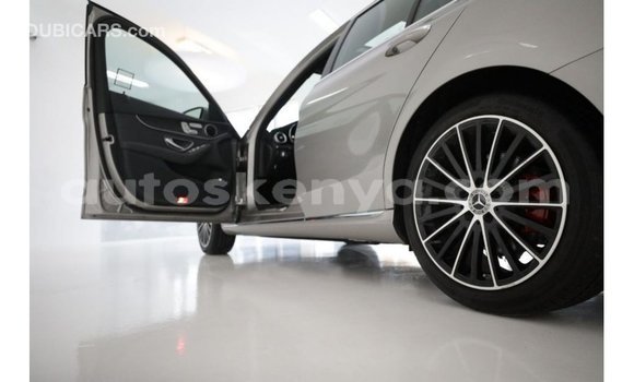 Buy Import Mercedes‒Benz 1117 Other Truck in Import - Dubai in Central Kenya Buy Import Mercedes‒Benz 1117 Other Truck in Import - Dubai in Central Kenya