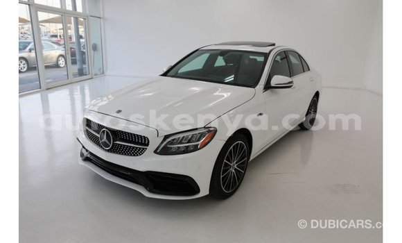 Nunua Imported Mercedes‒Benz 1117 Nyeupe Lori ndani ya Import - Dubai nchini Kati Kenya Nunua Imported Mercedes‒Benz 1117 Nyeupe Lori ndani ya Import - Dubai nchini Kati Kenya