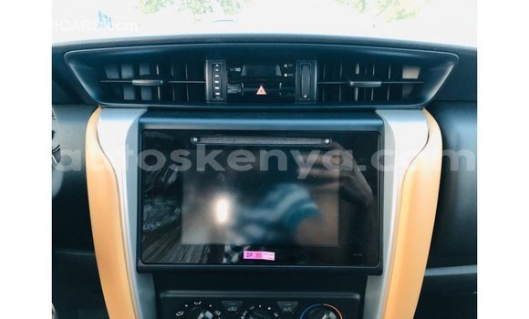 Imported Toyota Fortuner Black Makiinaa iti Import - Dubai keessatti Central Kenya keessatti Imported Toyota Fortuner Black Makiinaa iti Import - Dubai keessatti Central Kenya keessatti