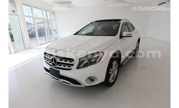 Buy Import Mercedes‒Benz 250 White Car in Import - Dubai in Central Kenya Buy Import Mercedes‒Benz 250 White Car in Import - Dubai in Central Kenya