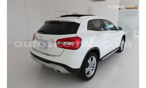 Buy Import Mercedes‒Benz 250 White Car in Import - Dubai in Central Kenya Buy Import Mercedes‒Benz 250 White Car in Import - Dubai in Central Kenya