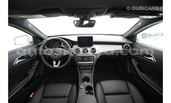 Buy Import Mercedes‒Benz 250 White Car in Import - Dubai in Central Kenya Buy Import Mercedes‒Benz 250 White Car in Import - Dubai in Central Kenya