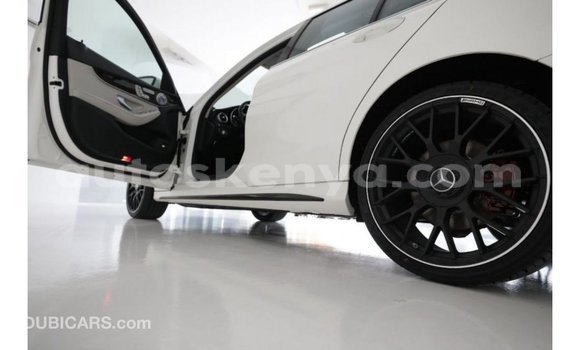 Buy Import Mercedes‒Benz 1117 White Truck in Import - Dubai in Central Kenya Buy Import Mercedes‒Benz 1117 White Truck in Import - Dubai in Central Kenya