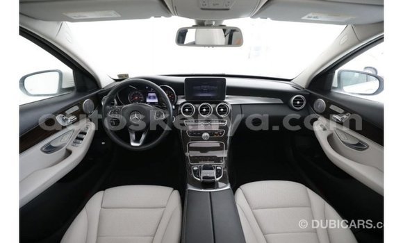 Buy Import Mercedes‒Benz 1117 White Truck in Import - Dubai in Central Kenya Buy Import Mercedes‒Benz 1117 White Truck in Import - Dubai in Central Kenya