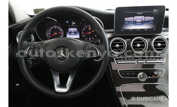 Buy Import Mercedes‒Benz 1117 White Truck in Import - Dubai in Central Kenya Buy Import Mercedes‒Benz 1117 White Truck in Import - Dubai in Central Kenya