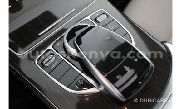 Buy Import Mercedes‒Benz 1117 White Truck in Import - Dubai in Central Kenya Buy Import Mercedes‒Benz 1117 White Truck in Import - Dubai in Central Kenya