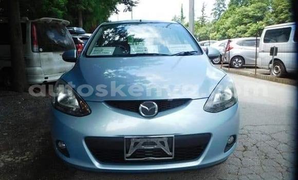 Oofamaa Mazda Demio Silver Makiinaa iti Nairobi keessatti Nairobi keessatti