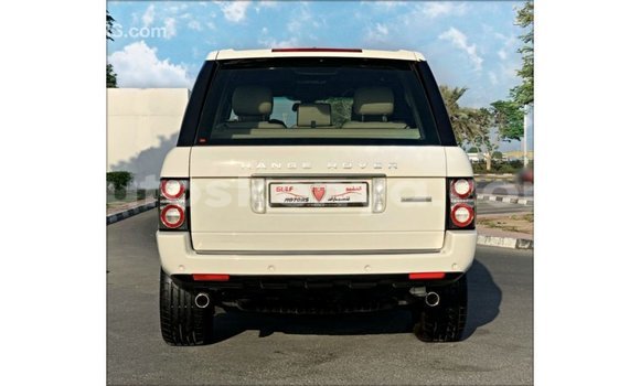 Buy Import Land Rover Range Rover White Car in Import - Dubai in Central Kenya Buy Import Land Rover Range Rover White Car in Import - Dubai in Central Kenya