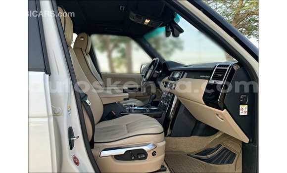 Buy Import Land Rover Range Rover White Car in Import - Dubai in Central Kenya Buy Import Land Rover Range Rover White Car in Import - Dubai in Central Kenya