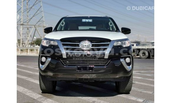 Imported Toyota Fortuner Black Makiinaa iti Import - Dubai keessatti Central Kenya keessatti Imported Toyota Fortuner Black Makiinaa iti Import - Dubai keessatti Central Kenya keessatti