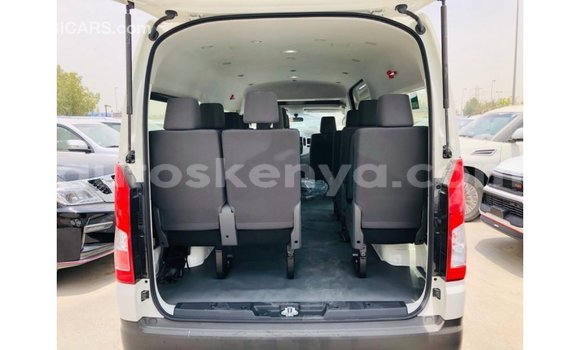 Buy Import Toyota Hiace White Car in Import - Dubai in Central Kenya Buy Import Toyota Hiace White Car in Import - Dubai in Central Kenya