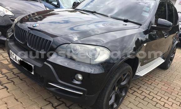 Oofamaa BMW X5 Black Makiinaa iti Nairobi keessatti Nairobi keessatti