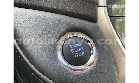 Buy Import Toyota Land Cruiser White Car in Import - Dubai in Central Kenya Buy Import Toyota Land Cruiser White Car in Import - Dubai in Central Kenya