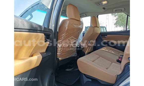 Imported Toyota Fortuner Other Makiinaa iti Import - Dubai keessatti Central Kenya keessatti Imported Toyota Fortuner Other Makiinaa iti Import - Dubai keessatti Central Kenya keessatti