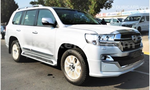 Buy Import Toyota Land Cruiser Other Car in Import - Dubai in Central Kenya Buy Import Toyota Land Cruiser Other Car in Import - Dubai in Central Kenya