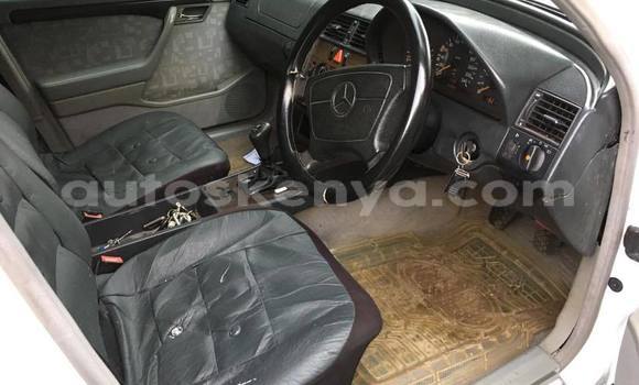 Buy Used Mercedes‒Benz C–Class White Car in Nairobi in Nairobi Buy Used Mercedes‒Benz C–Class White Car in Nairobi in Nairobi