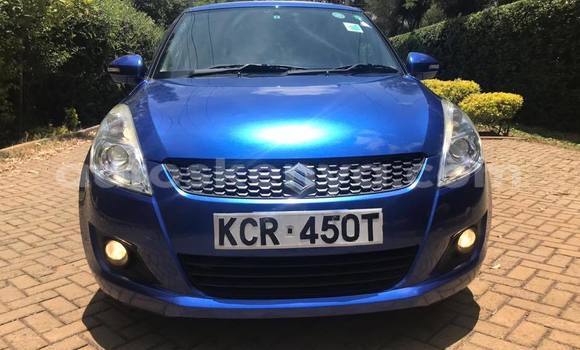 Oofamaa Suzuki Swift Blue Makiinaa iti Nairobi keessatti Nairobi keessatti