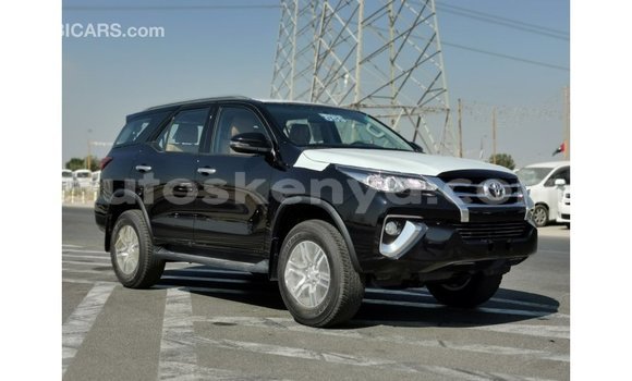 Imported Toyota Fortuner Black Makiinaa iti Import - Dubai keessatti Central Kenya keessatti Imported Toyota Fortuner Black Makiinaa iti Import - Dubai keessatti Central Kenya keessatti