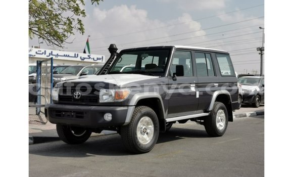 Imported Toyota Land Cruiser Other Makiinaa iti Import - Dubai keessatti Central Kenya keessatti Imported Toyota Land Cruiser Other Makiinaa iti Import - Dubai keessatti Central Kenya keessatti