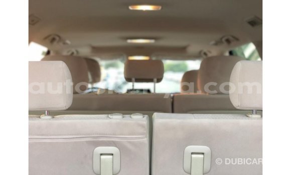 Imported Toyota Land Cruiser Black Makiinaa iti Import - Dubai keessatti Central Kenya keessatti Imported Toyota Land Cruiser Black Makiinaa iti Import - Dubai keessatti Central Kenya keessatti