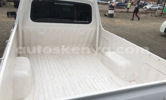 Buy Used Nissan Datsun White Car in Chuka in East Kenya Buy Used Nissan Datsun White Car in Chuka in East Kenya