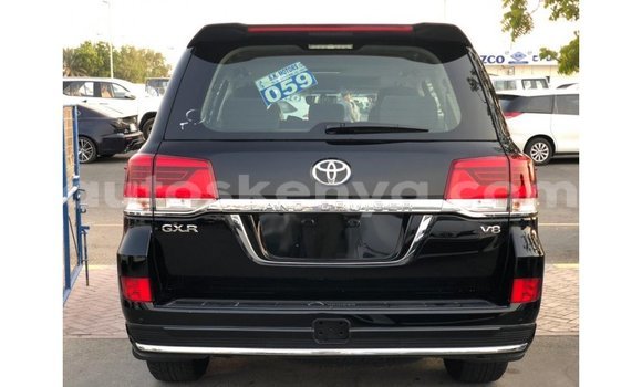 Buy Import Toyota Land Cruiser Black Car in Import - Dubai in Central Kenya Buy Import Toyota Land Cruiser Black Car in Import - Dubai in Central Kenya