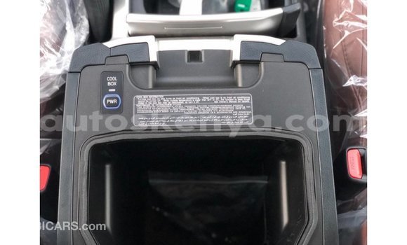 Nunua Imported Toyota Land Cruiser Nyingine Gari ndani ya Import - Dubai nchini Kati Kenya Nunua Imported Toyota Land Cruiser Nyingine Gari ndani ya Import - Dubai nchini Kati Kenya