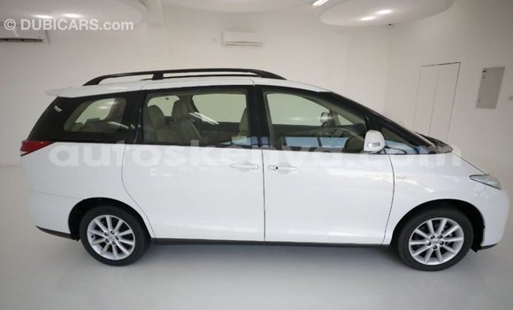 Imported Toyota Previa White Makiinaa iti Import - Dubai keessatti Central Kenya keessatti Imported Toyota Previa White Makiinaa iti Import - Dubai keessatti Central Kenya keessatti