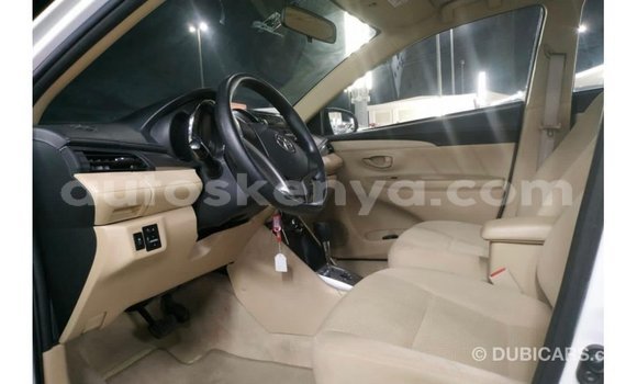 Imported Toyota Yaris White Makiinaa iti Import - Dubai keessatti Central Kenya keessatti Imported Toyota Yaris White Makiinaa iti Import - Dubai keessatti Central Kenya keessatti