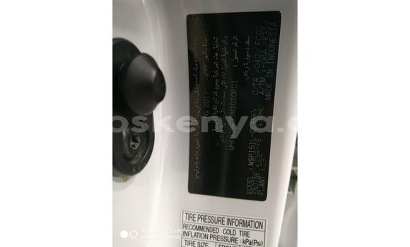 Imported Toyota Yaris White Makiinaa iti Import - Dubai keessatti Central Kenya keessatti Imported Toyota Yaris White Makiinaa iti Import - Dubai keessatti Central Kenya keessatti