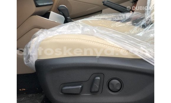 Imported Hyundai Tucson White Makiinaa iti Import - Dubai keessatti Central Kenya keessatti Imported Hyundai Tucson White Makiinaa iti Import - Dubai keessatti Central Kenya keessatti